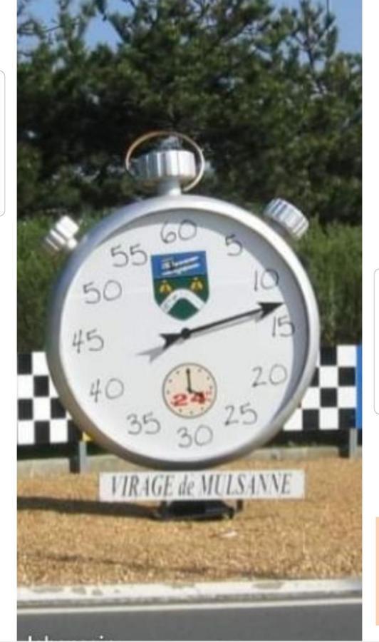 Chambre Proche Circuit Du Mans 500 M Du Virage De Mulsanne Buitenkant foto